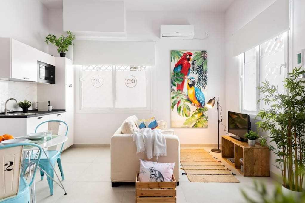 Monkeys Apartments Pinoloft Nuevo Torneo 세비야 외부 사진