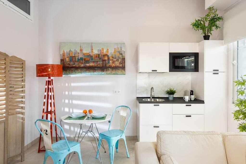 Monkeys Apartments Pinoloft Nuevo Torneo 세비야 외부 사진