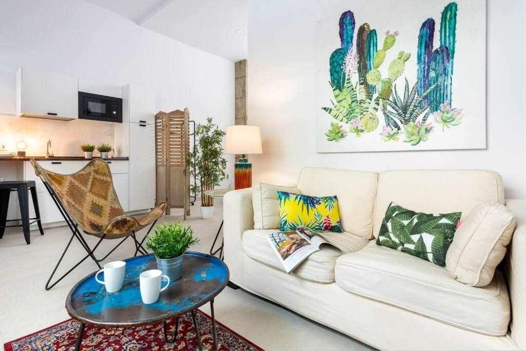 Monkeys Apartments Pinoloft Nuevo Torneo 세비야 외부 사진